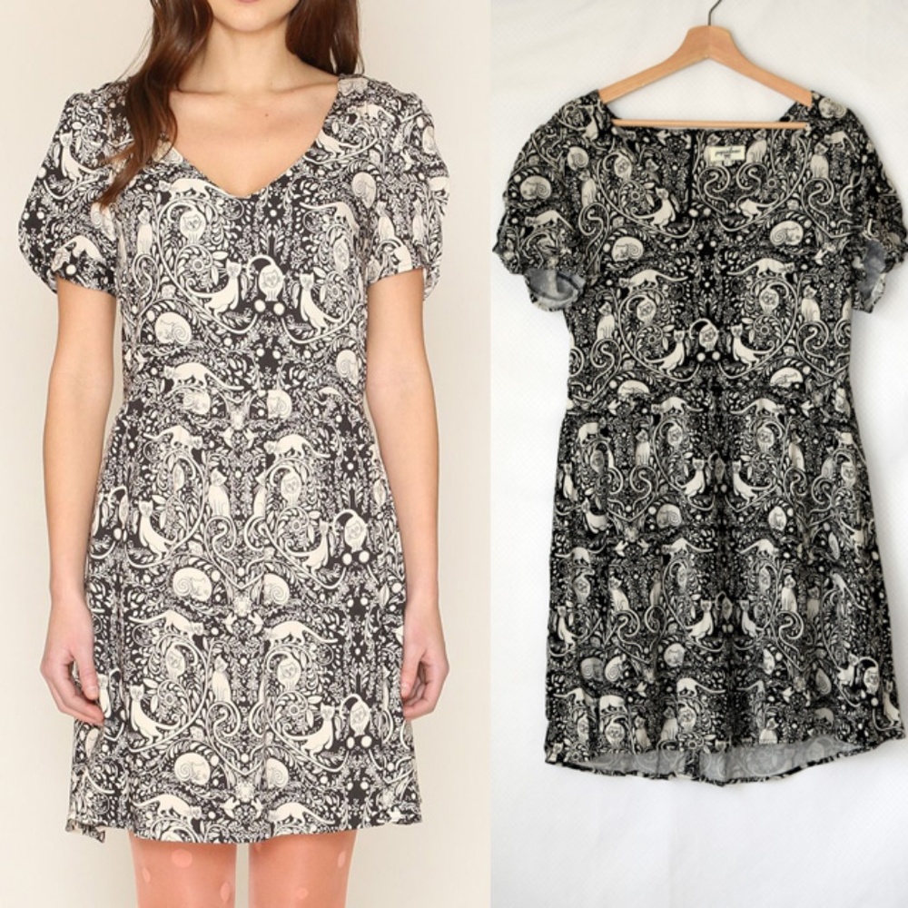 NWOT Pepaloves Modcloth Cat V-neck Mini Dress